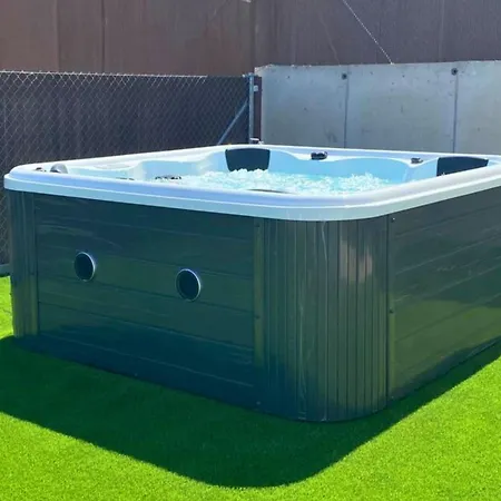 Villa With Jacuzzi Golf Vistabella
